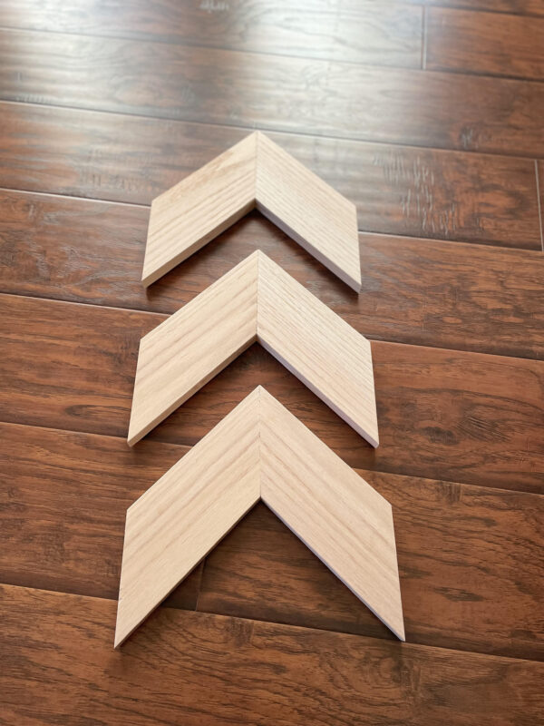 Set of 3 Oak Wood Chevrons